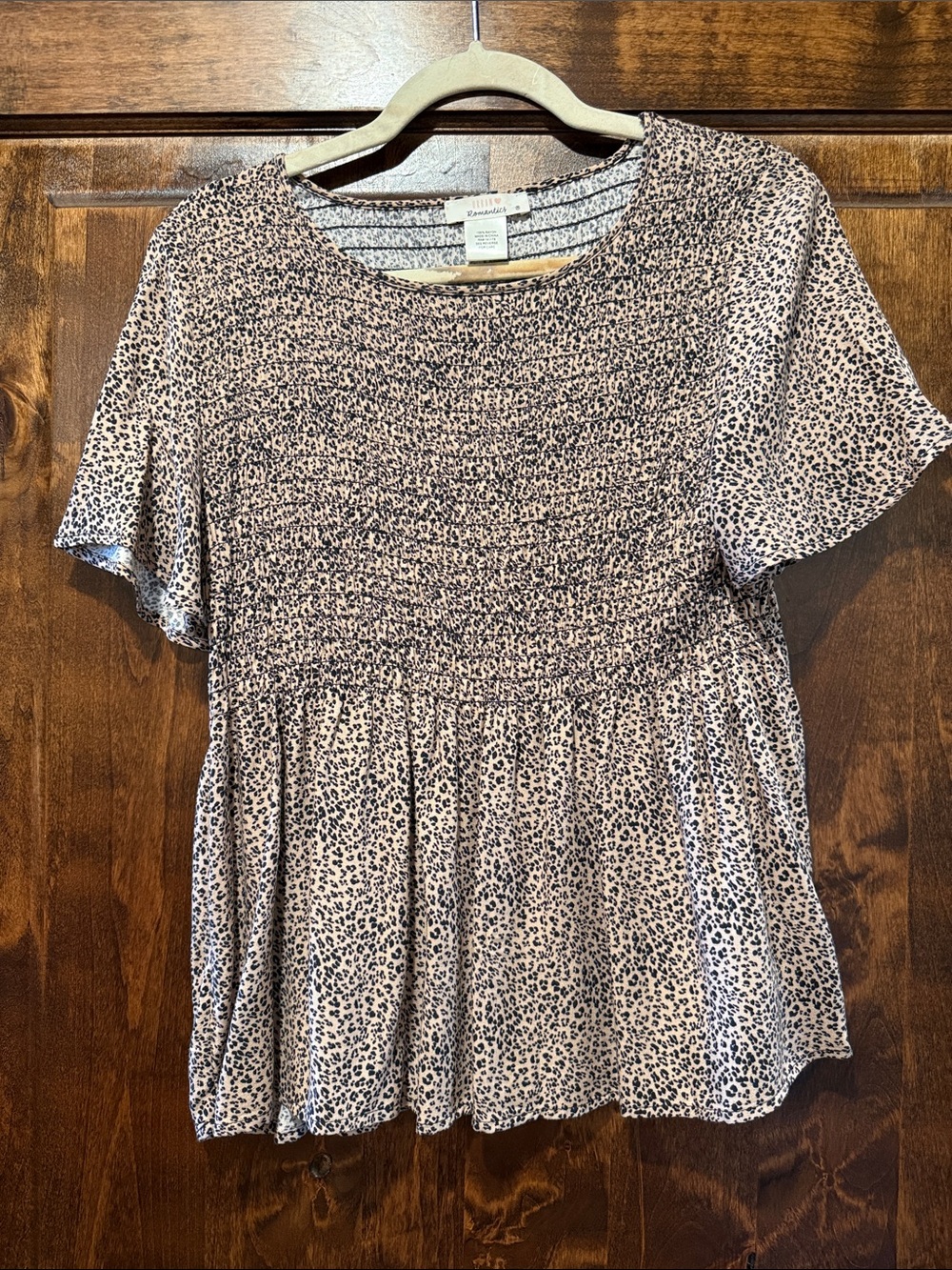 URBAN Romantics Blush Leopard Smocked Flutter-Sleeve Tunic
